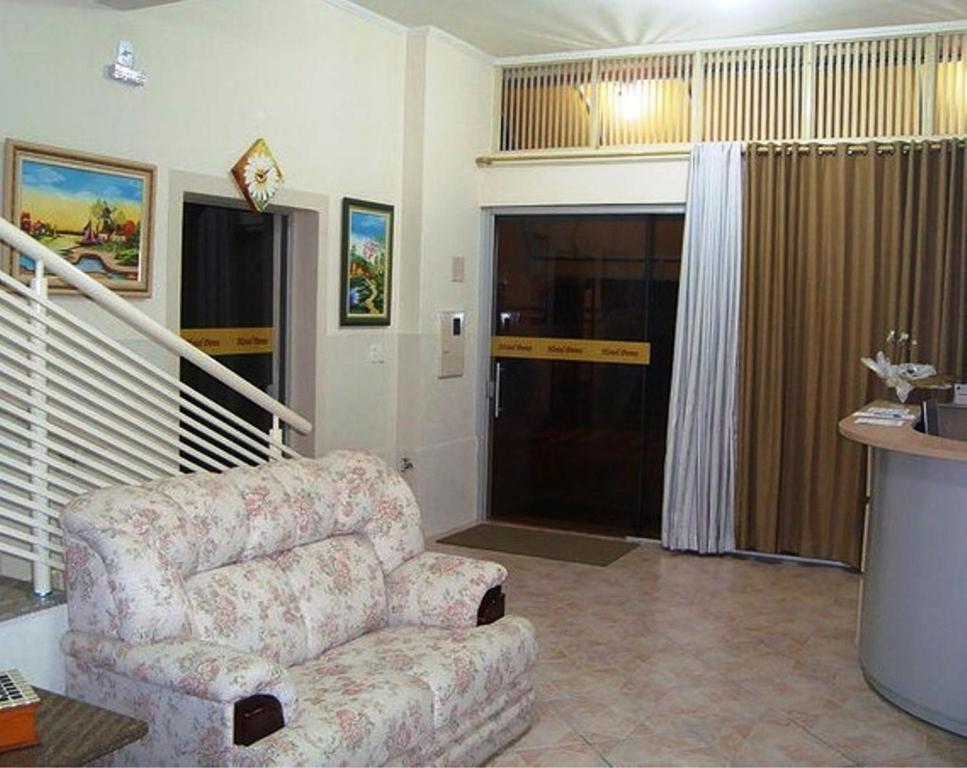 Hotel Perez Pouso Alegre Exterior photo